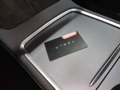 Tesla Model Y Rear-Wheel Drive - ფოტო 9