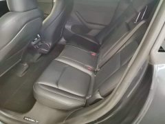Tesla Model Y Rear-Wheel Drive - ფოტო 17