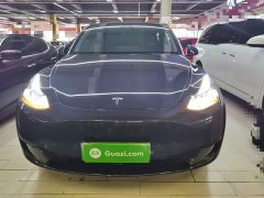 Tesla Model Y Rear-Wheel Drive - ფოტო 3