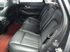 Changan UNI-K 2.0T Two-Wheel Drive Deluxe - ფოტო 17