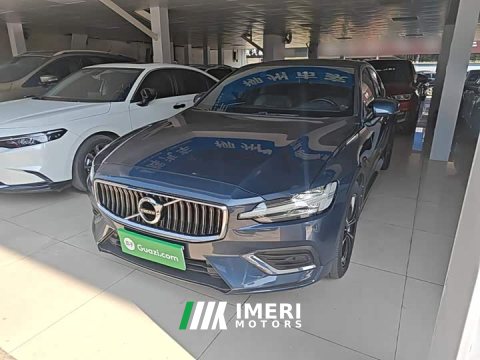 2022 Volvo S60 B4 Smart Luxury Edition - ავტომობილი ჩინეთიდან
