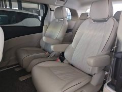 Buick GL8 Land Business Class 652T Luxury - ფოტო 17
