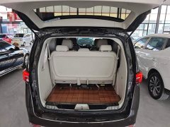 Buick GL8 Land Business Class 652T Luxury - ფოტო 19