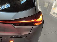Lexus UX 2020 260h Explore Cool Edition - ფოტო 8