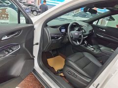 Cadillac XT4 2020 Facelift 28T FWD Tech - ფოტო 16