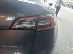 Tesla Model Y Long Range All-Wheel Drive 3D7 - ფოტო 8