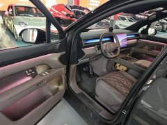 NIO ES8 2026 Six-Seat Executive Luxury Edition - ფოტო 16