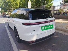 Li Auto i8 Standard Edition - ფოტო 5