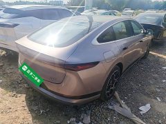 Changan Qiyuan A07 2025 Blue Whale Pure Electric 710 Flagship - ფოტო 7