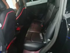 Tesla Model Y Rear-Wheel Drive - ფოტო 17