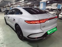 BYD Han DM-i Glory Edition 121KM Premium - ფოტო 5