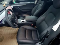Tesla Model Y Rear-Wheel Drive - ფოტო 15