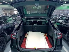 Tesla Model Y Rear-Wheel Drive - ფოტო 19