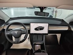 Tesla Model Y Rear-Wheel Drive - ფოტო 10