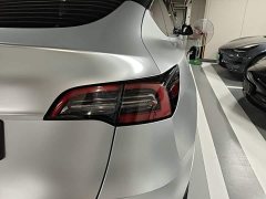 Tesla Model Y Rear-Wheel Drive - ფოტო 8