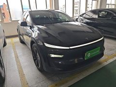 Tesla Model Y Rear-Wheel Drive - ფოტო 4