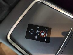 Tesla Model Y 2023 Rear-Wheel Drive - ფოტო 9