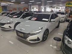 Hyundai Elantra 1.5L CVT GLX Elite - ფოტო 1