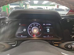 Hyundai Elantra 1.5L CVT GLX Elite - ფოტო 12
