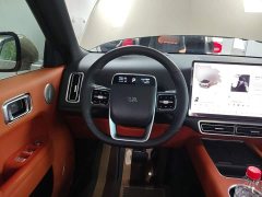 Li Auto L8 Pro - ფოტო 11