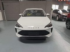 SAIC MG i5 1.5L CVT Luxury - ფოტო 3