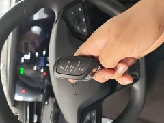 SAIC MG i5 1.5L CVT Luxury - ფოტო 9