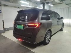 Buick GL8 Land Official Business Class 652T Comfort Edition - ფოტო 7