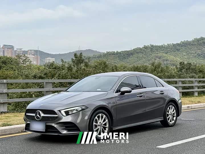 Mercedes-Benz A-Class A 200 L Sport Sedan Fashion Edition - car from China