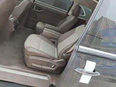 Volkswagen Viloran 330TSI Business Edition - ფოტო 17