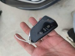Volkswagen Viloran 330TSI Business Edition - ფოტო 9