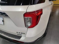 Ford Explorer 2020 EcoBoost 285 AWD Titanium 7-Seater - ფოტო 8