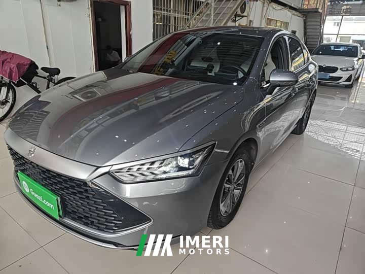 BYD Qin PLUS Glory Edition DM-i 55KM Leading - ავტომობილი ჩინეთიდან