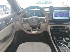BYD Qin PLUS Glory Edition DM-i 55KM Leading - ფოტო 11