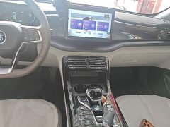 BYD Qin PLUS Glory Edition DM-i 55KM Leading - ფოტო 14