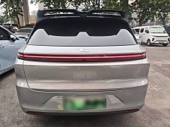 Li Auto L6 Pro - ფოტო 6
