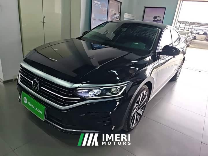Volkswagen Passat 2022 330TSI Luxury - ავტომობილი ჩინეთიდან