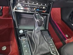 Volkswagen Passat 2022 330TSI Luxury - ფოტო 14