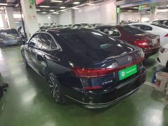 Volkswagen Passat 330TSI Elite - ფოტო 5