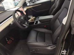 Tesla Model Y Rear-Wheel Drive - ფოტო 15