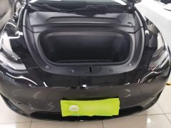 Tesla Model Y Rear-Wheel Drive - ფოტო 20