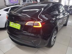 Tesla Model Y Rear-Wheel Drive - ფოტო 7