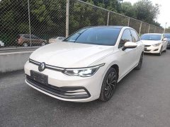 Volkswagen Golf 280TSI DSG Pro - ფოტო 1