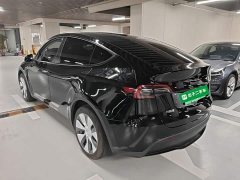 Tesla Model Y 2022 Facelift Rear-Wheel Drive - ფოტო 5