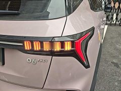 Lynk & Co 06 EM-P PHEV Shero Pink Special Edition - ფოტო 8