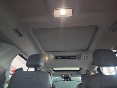 Toyota Grevias 2.5L Hybrid Premium Plus Edition - ფოტო 18