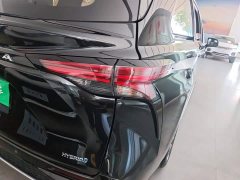 Toyota Grevias 2.5L Hybrid Premium Plus Edition - ფოტო 8