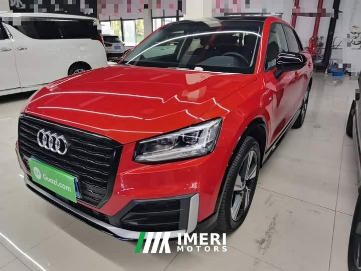 Audi Q2L 35 TFSI Fashion Dynamic