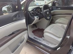 Buick GL8 Land Business Class 652T Premium - ფოტო 16