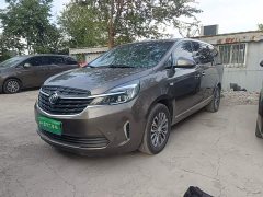 Buick GL8 Land Business Class 652T Premium - ფოტო 2