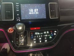 Honda Elysion 2019 2.0L Hybrid Luxury - ფოტო 9
